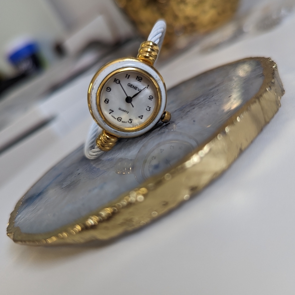 Vintage Geneva Quartz bracelet watch